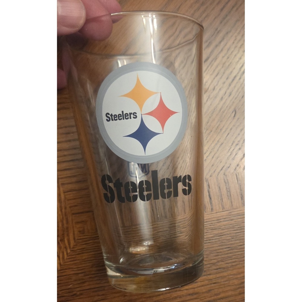 NFL Pittsburgh Steelers Clear Glass Iconic Logo 16 oz.Bud Light Official Sponsor